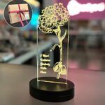 8 Mart Kadınlar Gününe Özel Karanfilli Aydınlatma Modeli