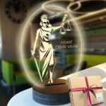 Avukatlar ve Hukukçular için Kişiye Özel Adalet Terazisi Hediye Led Lamba